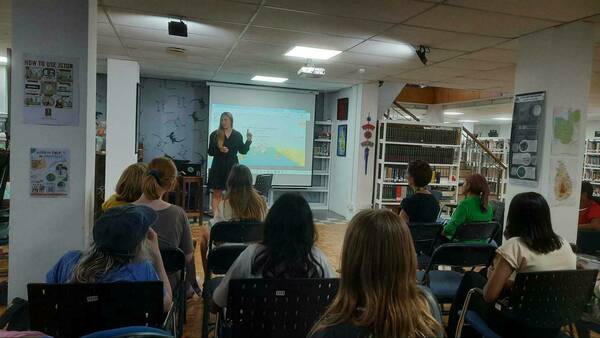 Lizzie Stifel presenting on conscious consumption at the Overseas School of Colombo.